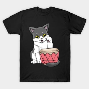 Beautiful cat is playing the drum T-Shirt